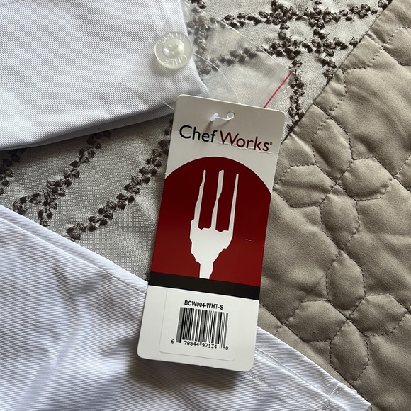NWT ChefWorks White Chef Coat Culinary Arts Professional CookWare - Picture 3 of 5